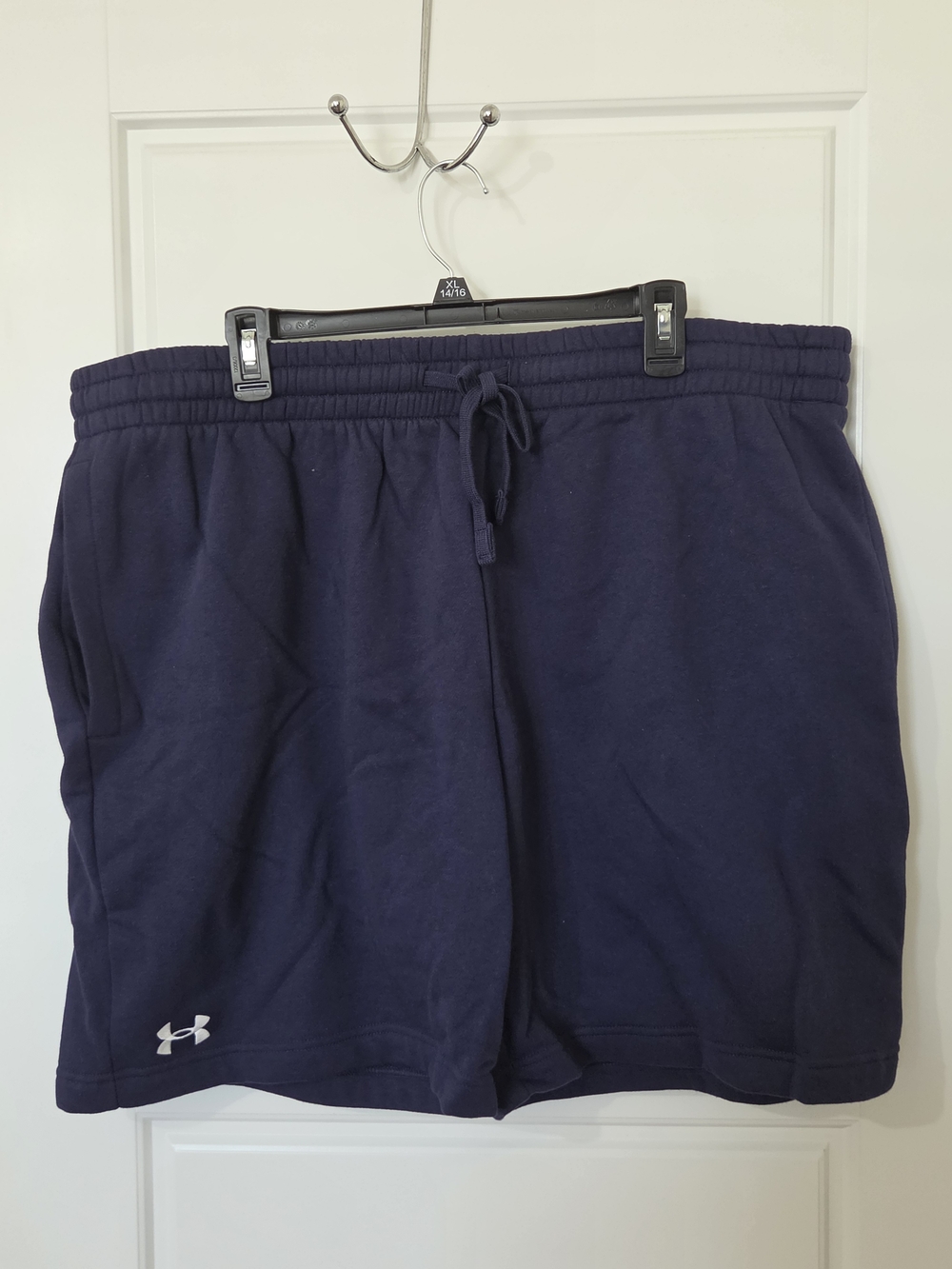 Men's Under Armour Shorts Size 3XL NWT